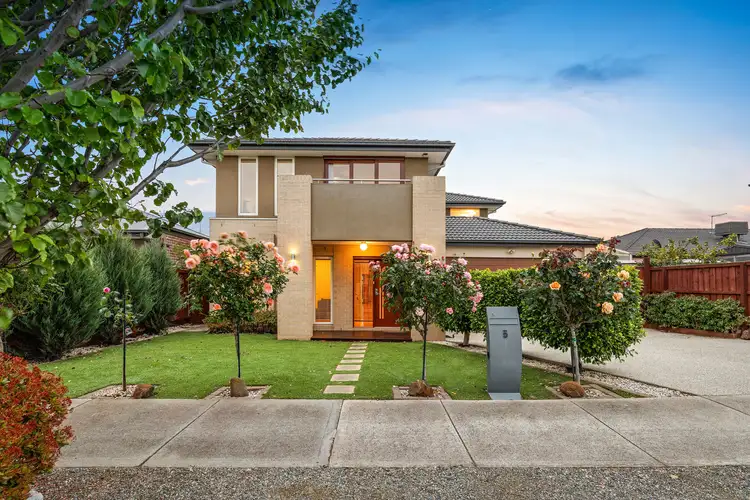 5 Hay Avenue, Taylors Hill VIC 3037