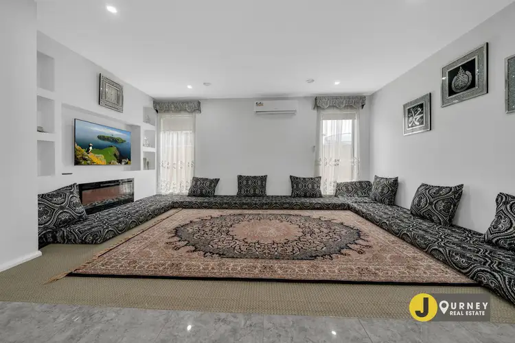 Fifth view of Homely house listing, 52 Scenery Drive, Clyde North VIC 3978