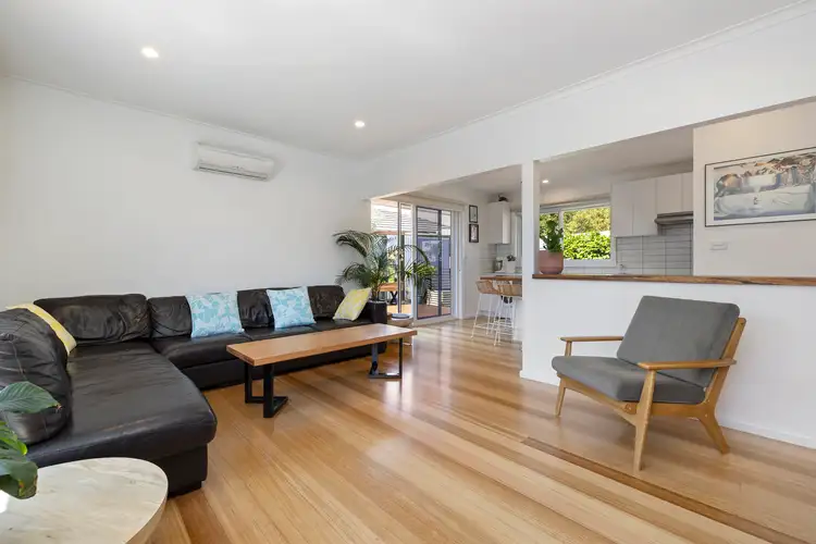 Fourth view of Homely unit listing, 18/10-12 Robertson Parade, Aspendale VIC 3195