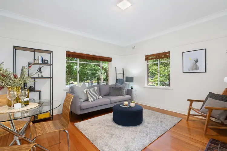 1/49 Acland Street, St Kilda VIC 3182