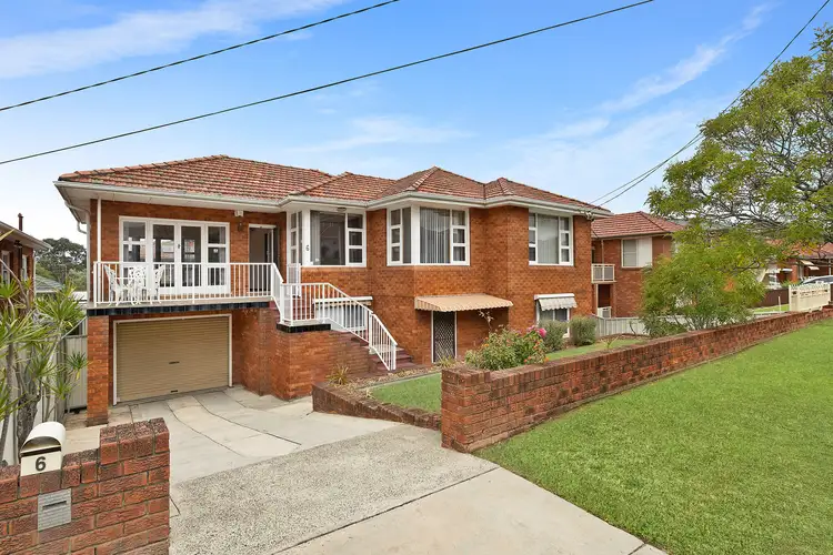 6 Moorefield Avenue, Kogarah NSW 2217