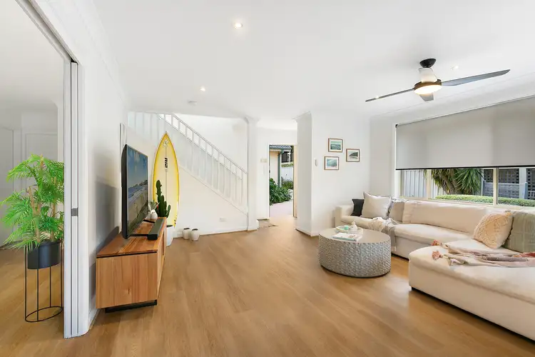 Third view of Homely townhouse listing, 4/164 Ocean Parade, Blue Bay NSW 2261