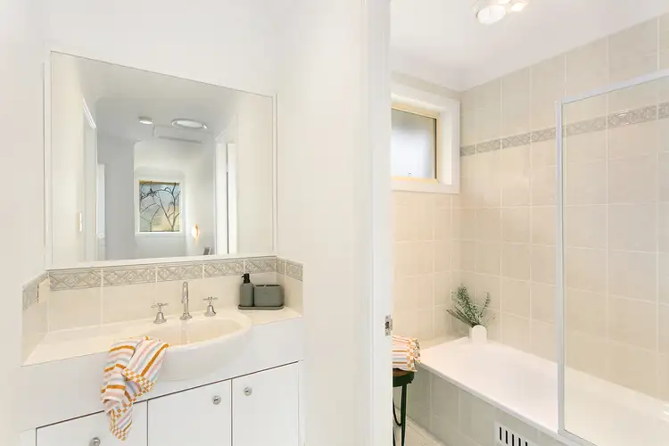 Sixth view of Homely townhouse listing, 4/164 Ocean Parade, Blue Bay NSW 2261