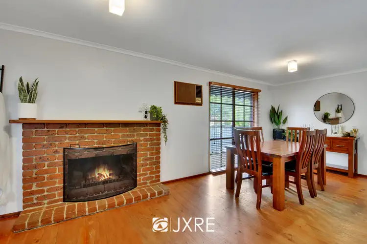 Fifth view of Homely house listing, 2 Tatiara Avenue, Clarinda VIC 3169