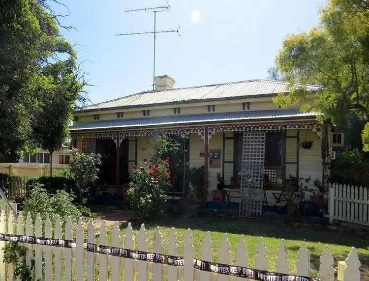 30 Mildura Way, Charlton VIC 3525