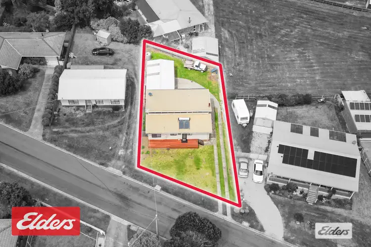 29 Grandview Road, Lakes Entrance VIC 3909