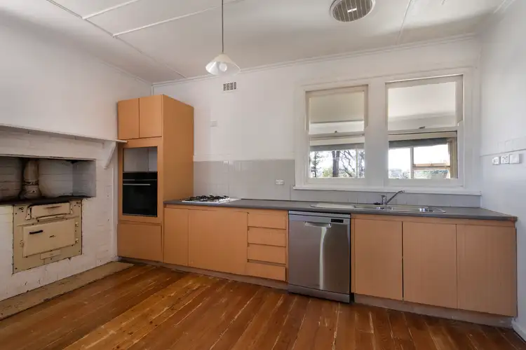 Sixth view of Homely house listing, 5 Beischer Street, Strathdale VIC 3550