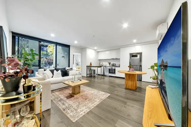 Main view of Homely apartment listing, 9/82 Bulla Road, Strathmore VIC 3041