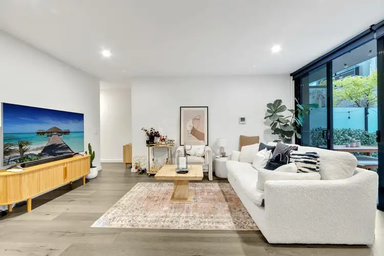 Fourth view of Homely apartment listing, 9/82 Bulla Road, Strathmore VIC 3041