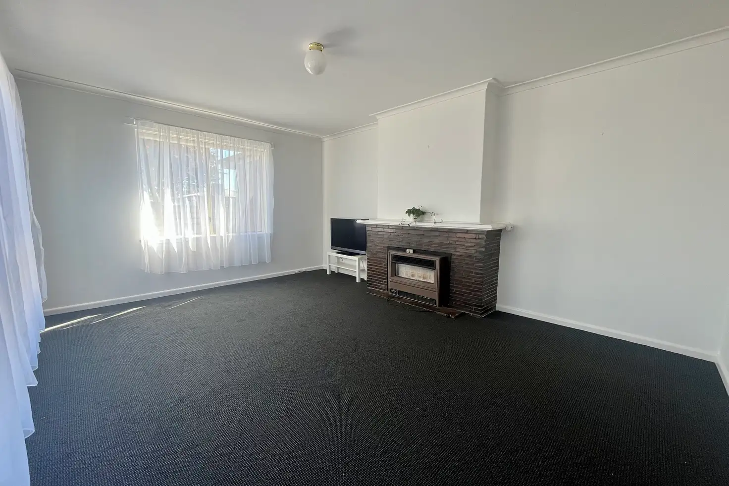 Main view of Homely unit listing, 2/5 Denver Street, Norlane VIC 3214