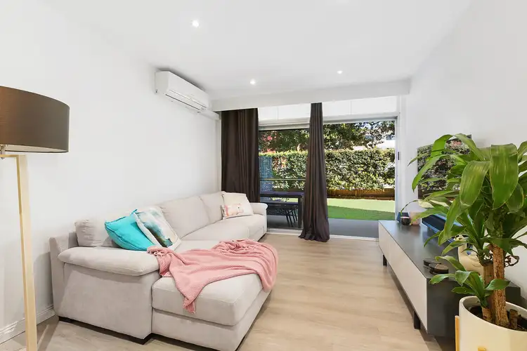 Fourth view of Homely apartment listing, 1/22-24 Hawkesbury Avenue, Dee Why NSW 2099