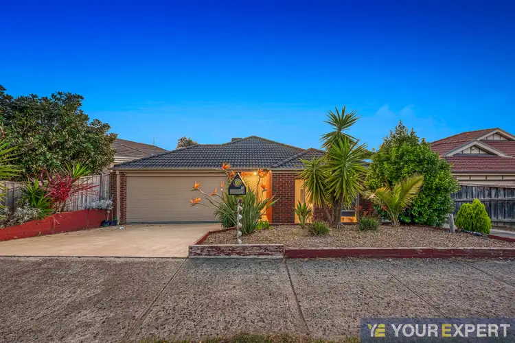 16 Tipperary Circuit, Pakenham VIC 3810