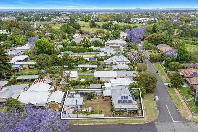 8 Nillo Street, Lorn NSW 2320