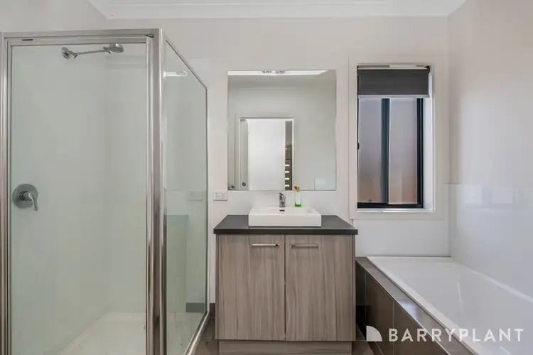 Fifth view of Homely unit listing, 2/18A Heinz Street, White Hills VIC 3550