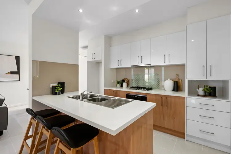 Fifth view of Homely townhouse listing, 6/411-413 Highbury Road, Burwood VIC 3125