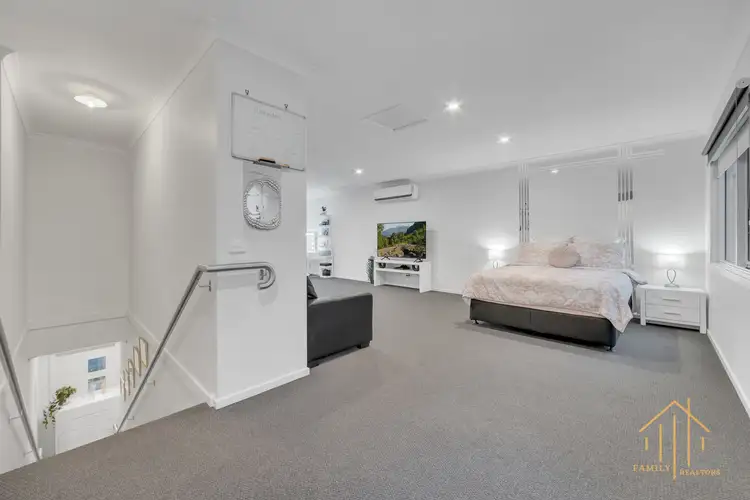Fourth view of Homely semi-detached listing, 1/15 Fergus Lane, Cranbourne West VIC 3977