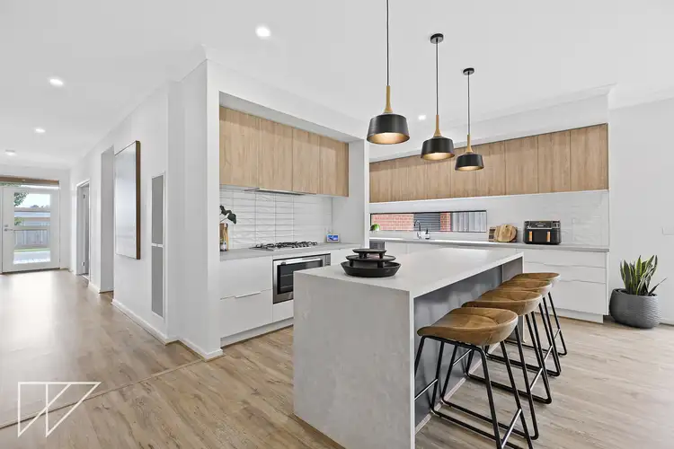 Second view of Homely house listing, 33 Carisbrooke Drive, Warragul VIC 3820