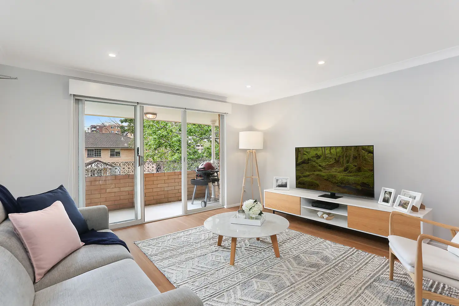 Main view of Homely unit listing, 18/72-74 Glencoe Street, Sutherland NSW 2232