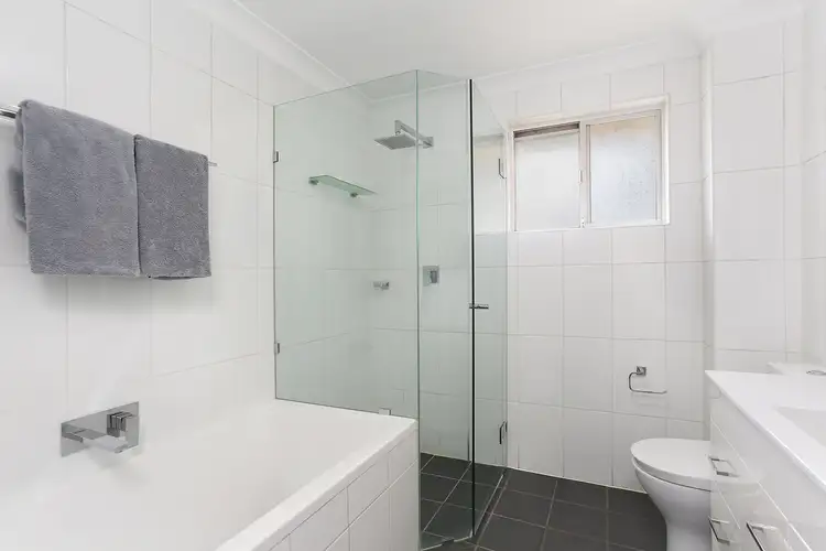 Sixth view of Homely unit listing, 18/72-74 Glencoe Street, Sutherland NSW 2232