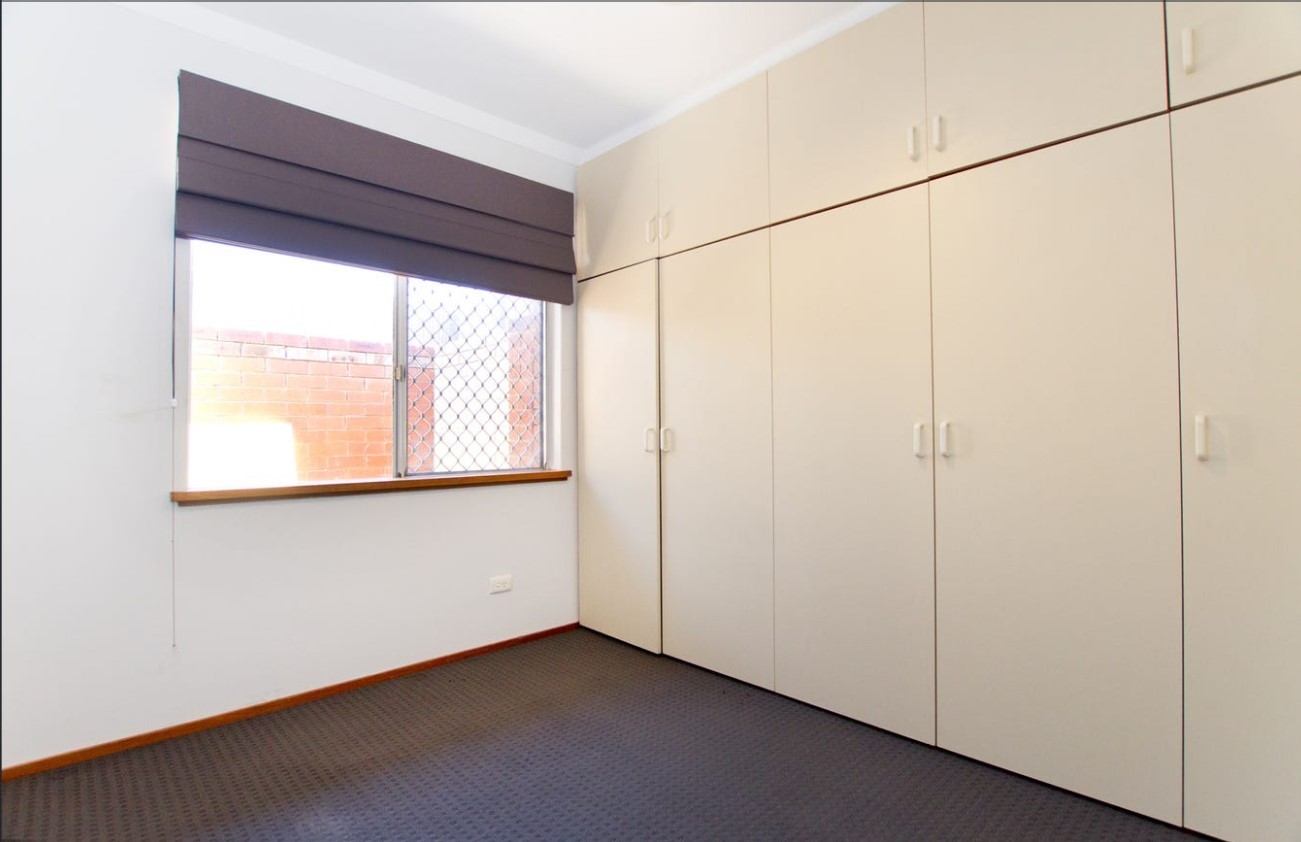 Sixth view of Homely semi-detached listing, 10A Grantham Place, Carlisle WA 6101