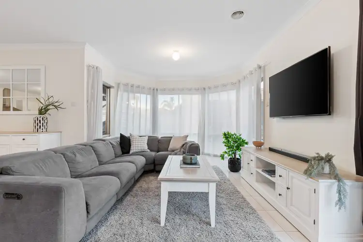 Fifth view of Homely house listing, 14 Bloomsbury Drive, Taylors Hill VIC 3037