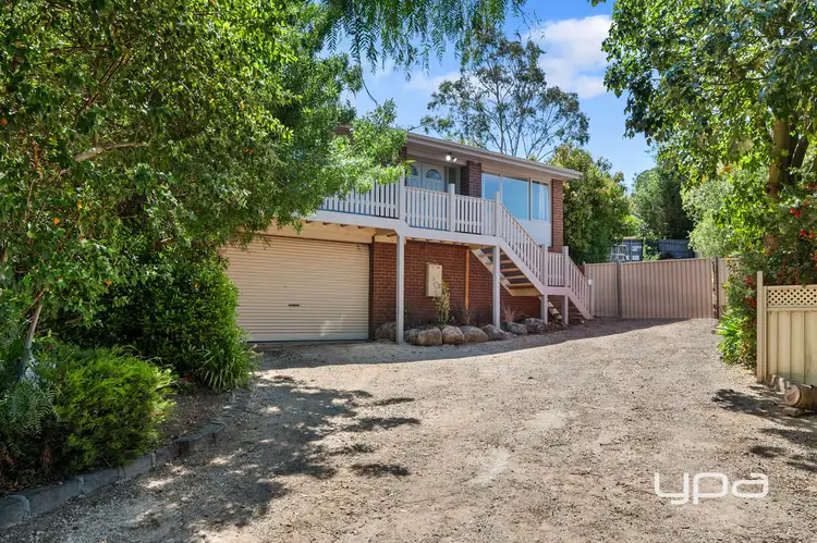 2 Swans Road, Darley VIC 3340