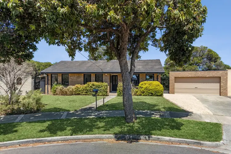 5 Eaglefarm Court, Keilor Park VIC 3042