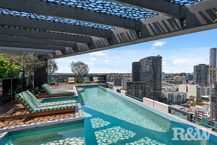 1910/4 Edmondstone Street, South Brisbane QLD 4101