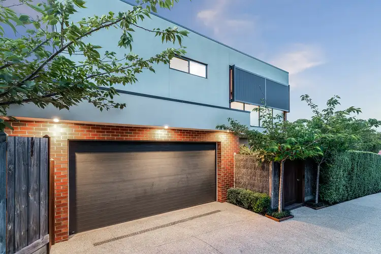 2/8 Batman Close, Belmont VIC 3216