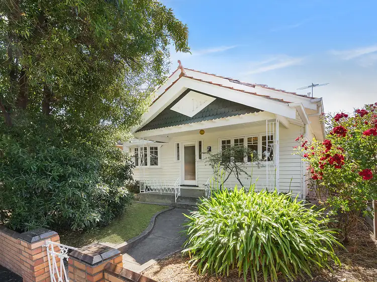 32 Garnet Street, Brunswick VIC 3056