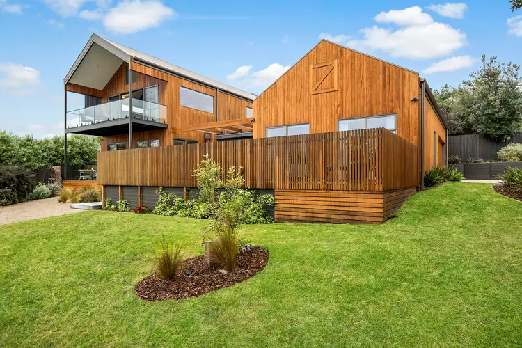 98 Glenisla Drive