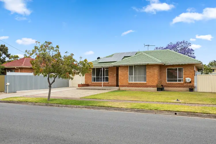 Second view of Homely house listing, 4 Muriel Drive, Pooraka SA 5095