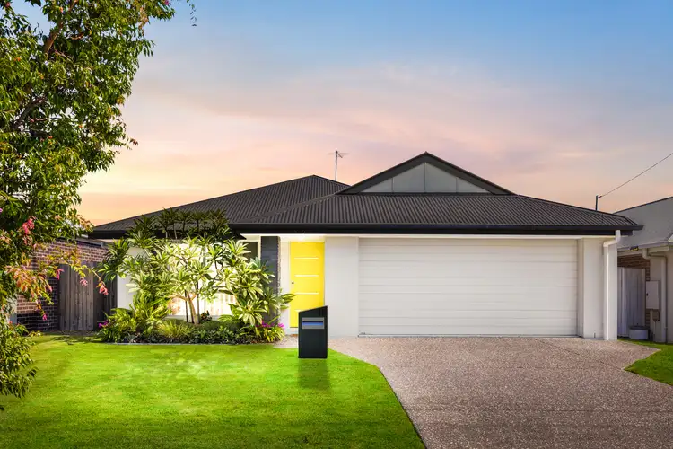 1B Westbrook Street, Woody Point QLD 4019