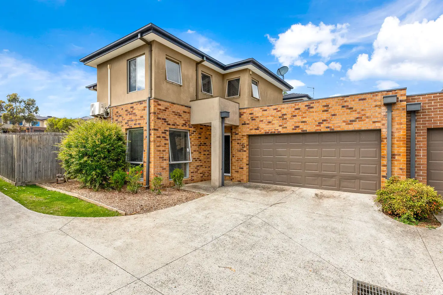 Main view of Homely townhouse listing, 5/35 Lily Way, Skye VIC 3977