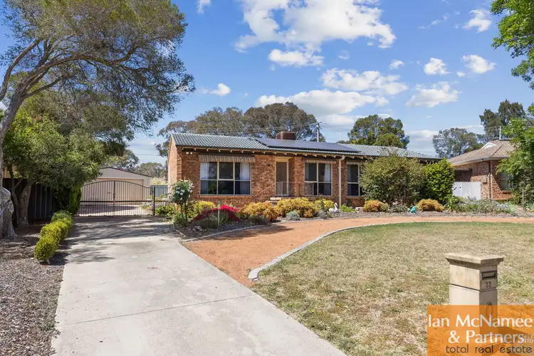 33 Wakelin Circuit, Weston ACT 2611