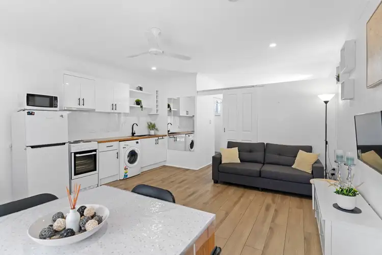 33/87-91 Earl Street, Westcourt QLD 4870
