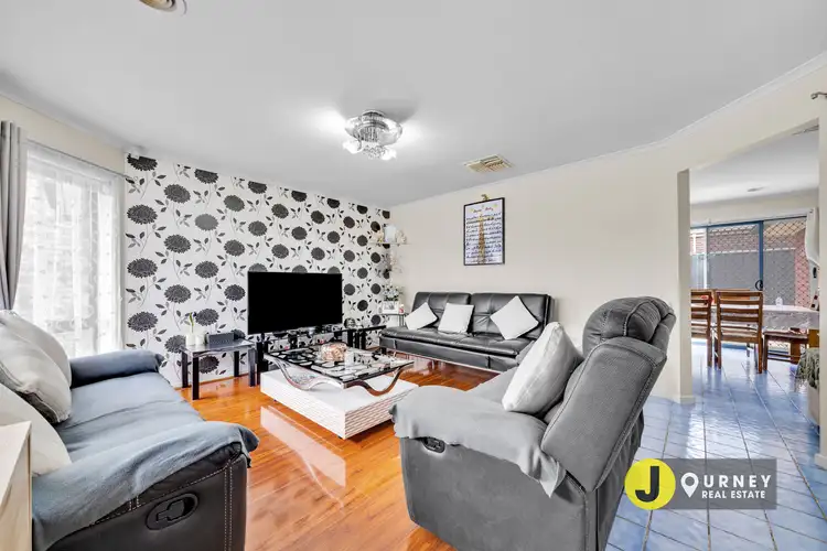3 De Garis Lane, Roxburgh Park VIC 3064