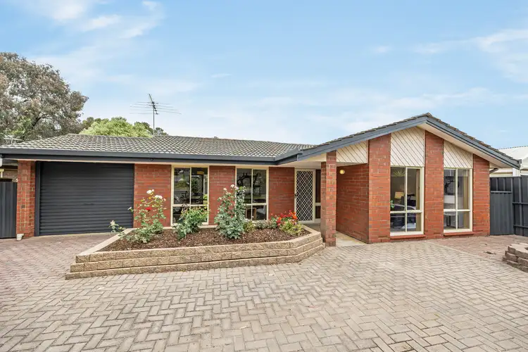 26 Allman Crescent, Aberfoyle Park SA 5159
