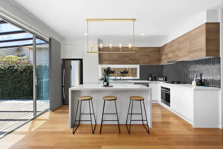 Fifth view of Homely townhouse listing, 2/33 Park Street, Pascoe Vale VIC 3044