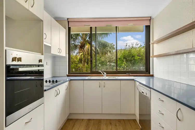 Fifth view of Homely apartment listing, 2/2 Birkley Road, Manly NSW 2095