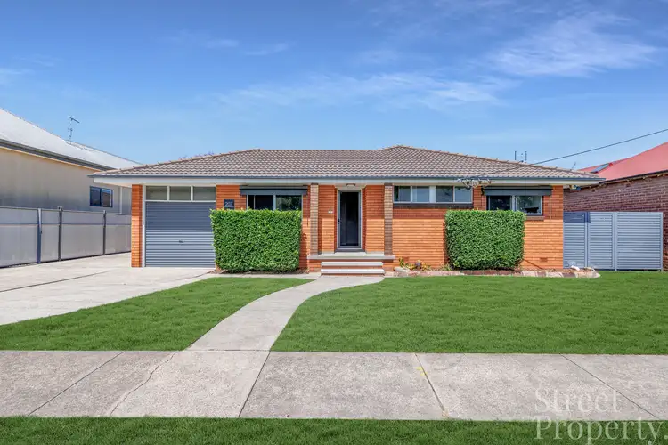Main view of Homely villa listing, 1/207 Beaumont Street, Hamilton South NSW 2303