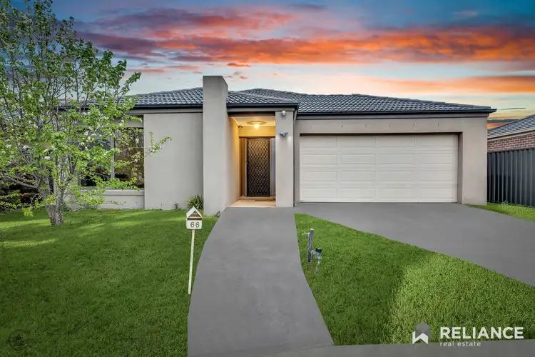Level 1/66 Lamington Drive, Tarneit VIC 3029