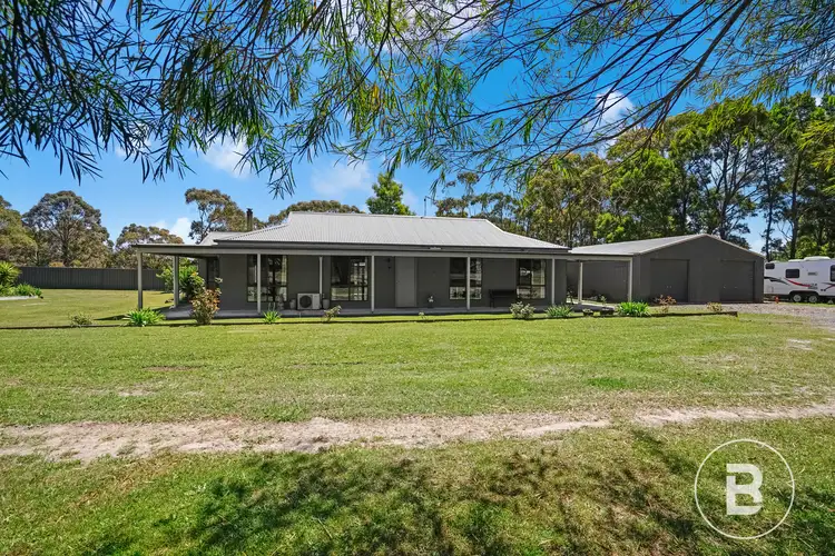 32 Wattledale Avenue, Enfield VIC 3352