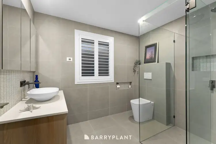 Seventh view of Homely unit listing, 1/25 Bemersyde Drive, Berwick VIC 3806