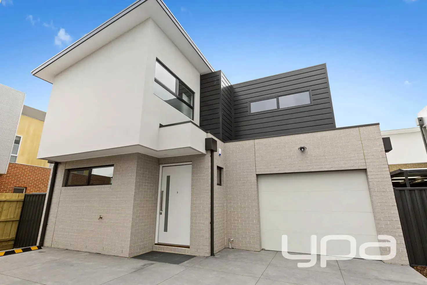 Main view of Homely townhouse listing, 3/17 Nepean Highway, Safety Beach VIC 3936