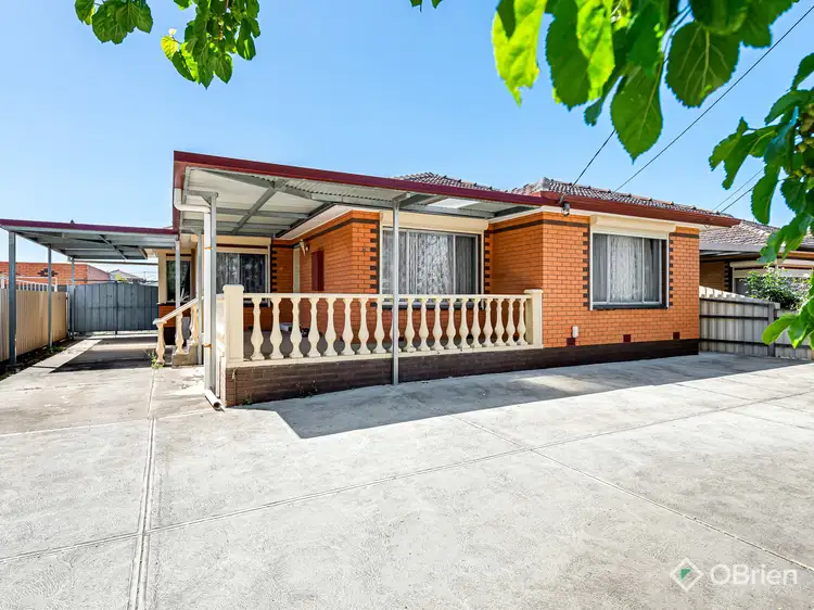 8 Hogan Street, Deer Park VIC 3023