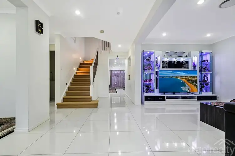 Second view of Homely house listing, 3 Perregreen Street, Doolandella QLD 4077