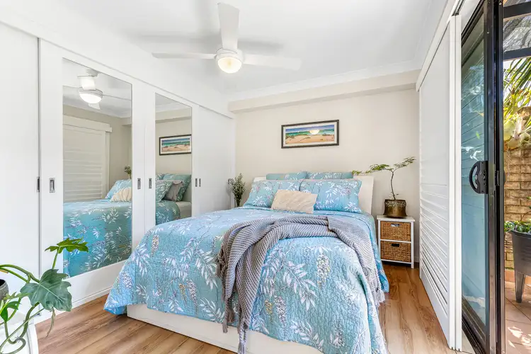 Third view of Homely apartment listing, 5/7 Holborn Avenue, Dee Why NSW 2099