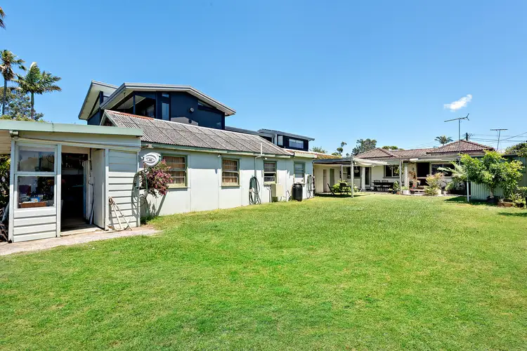 Sixth view of Homely house listing, 27 Wimbledon Avenue, North Narrabeen NSW 2101