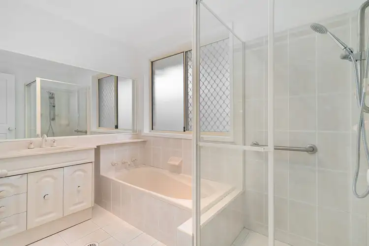 Sixth view of Homely villa listing, 1/261 President Avenue, Miranda NSW 2228